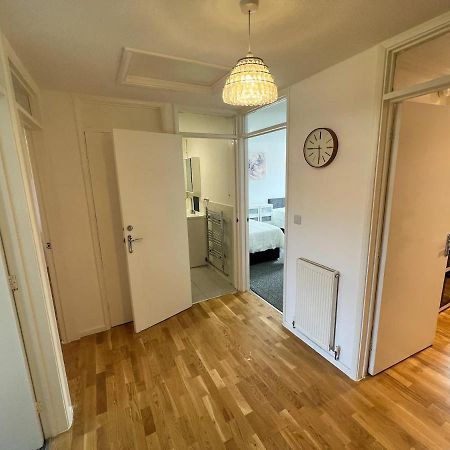 Stylish Apartment In City Centre Oxford Eksteriør billede