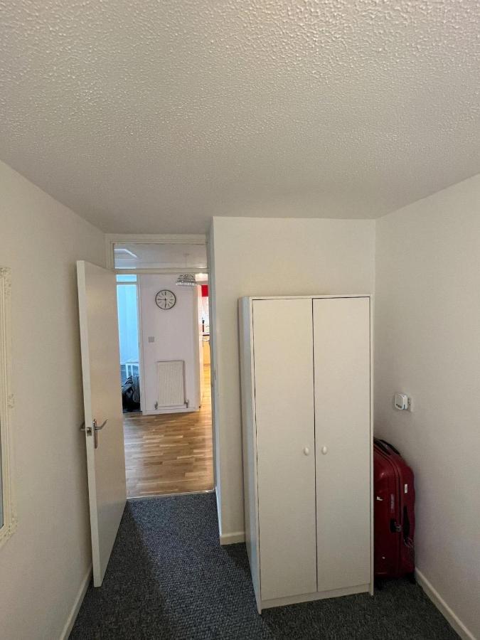 Stylish Apartment In City Centre Oxford Eksteriør billede
